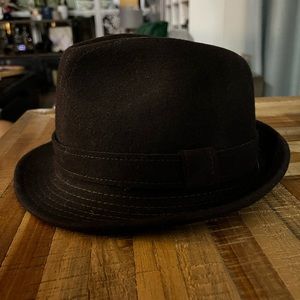 PW Brodie Wool Hat never worn! Canadian Made